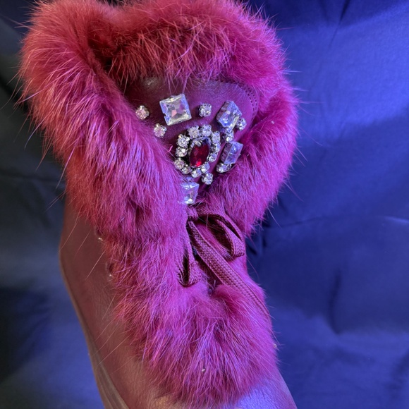 BOOTS WITH STONE - Picture 4 of 7